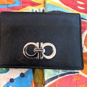 Authentic wallet